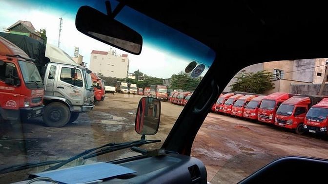 Cần Tuyển Nam Lái Xe Tải Phụ Xe và Bốc Xếp Kho 61616345 Cần Tuyển Nam Lái Xe Tải Phụ Xe và Bốc Xếp Kho